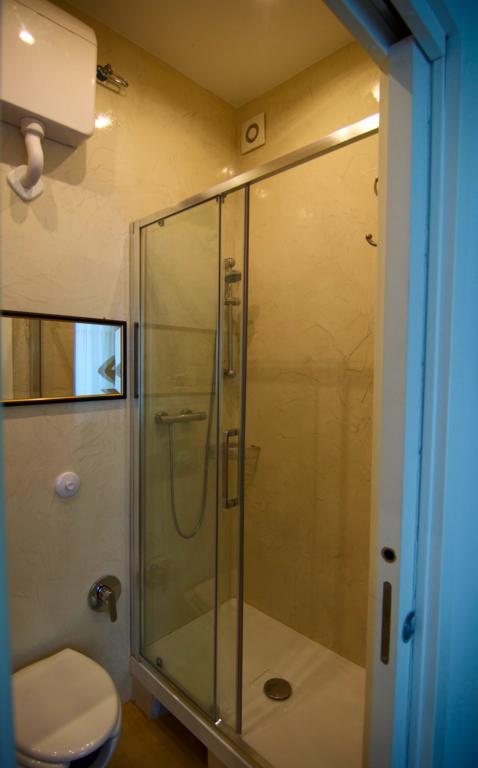Hotel Moderna Genua